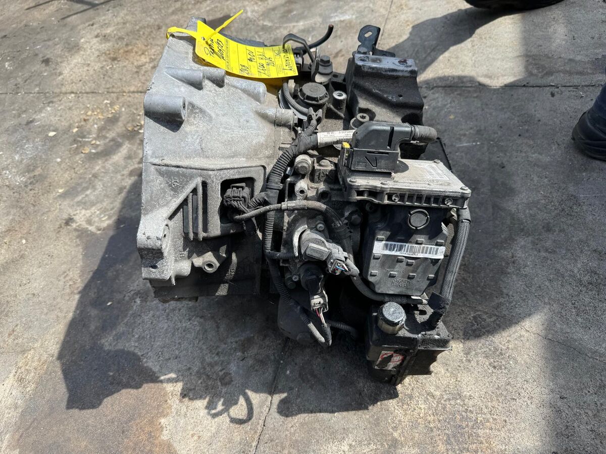 CAMBIO AUTOMATICO PEUGEOT 208 1.6 T.D. 90CV — foto 2