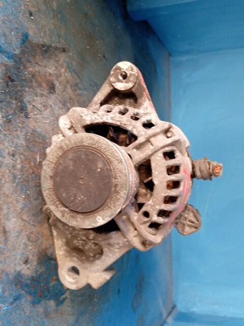 ALTERNATORE TOYOTA YARIS 2005 1.4 T.D. 0124225055 — foto 4