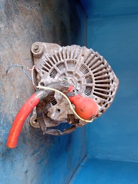 ALTERNATORE RENAULT KOLEOS 2008 2.0 T.D. 23100JG71A — foto 2