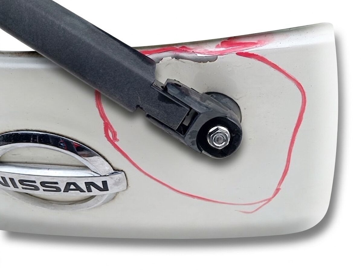 PORTELLONE NISSAN MICRA 2015 — foto 2