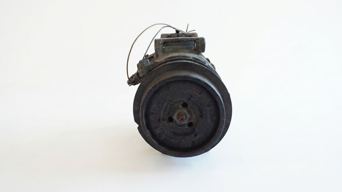 COMPRESSORE A/C MERCEDES CLASSE A 2006 1.5 BENZ. PULEGGIA IN PLASTICA A0022301311 — foto 2