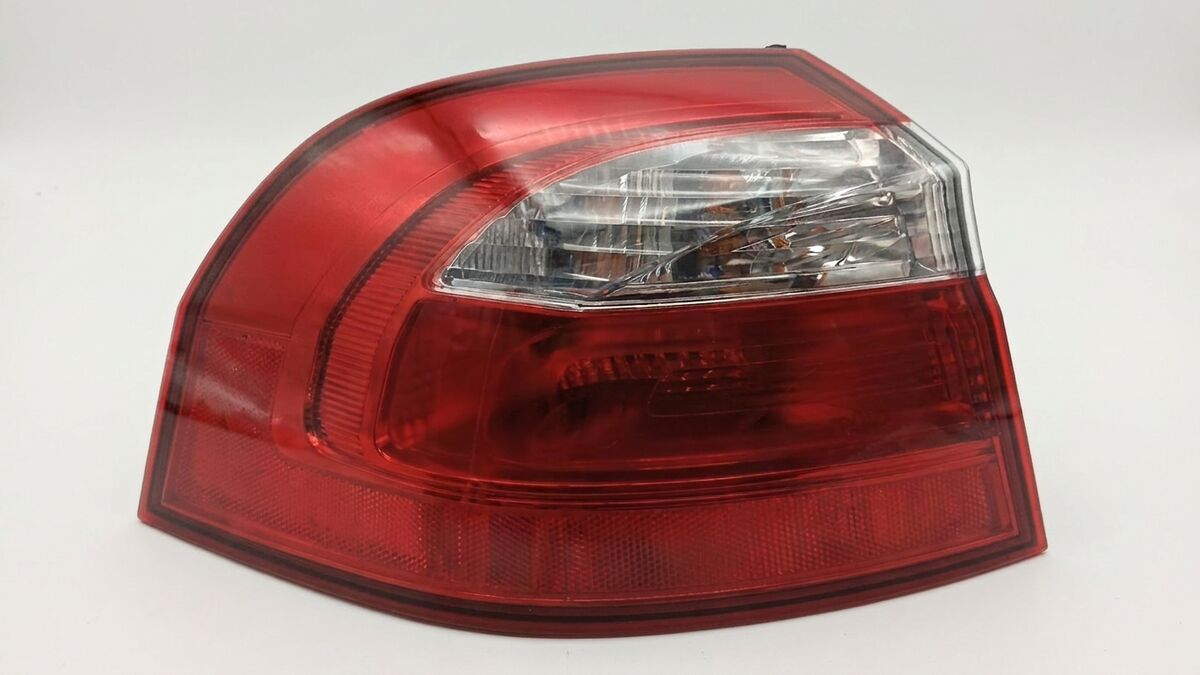 STOP SINISTRO KIA RIO 2016 924011W2L