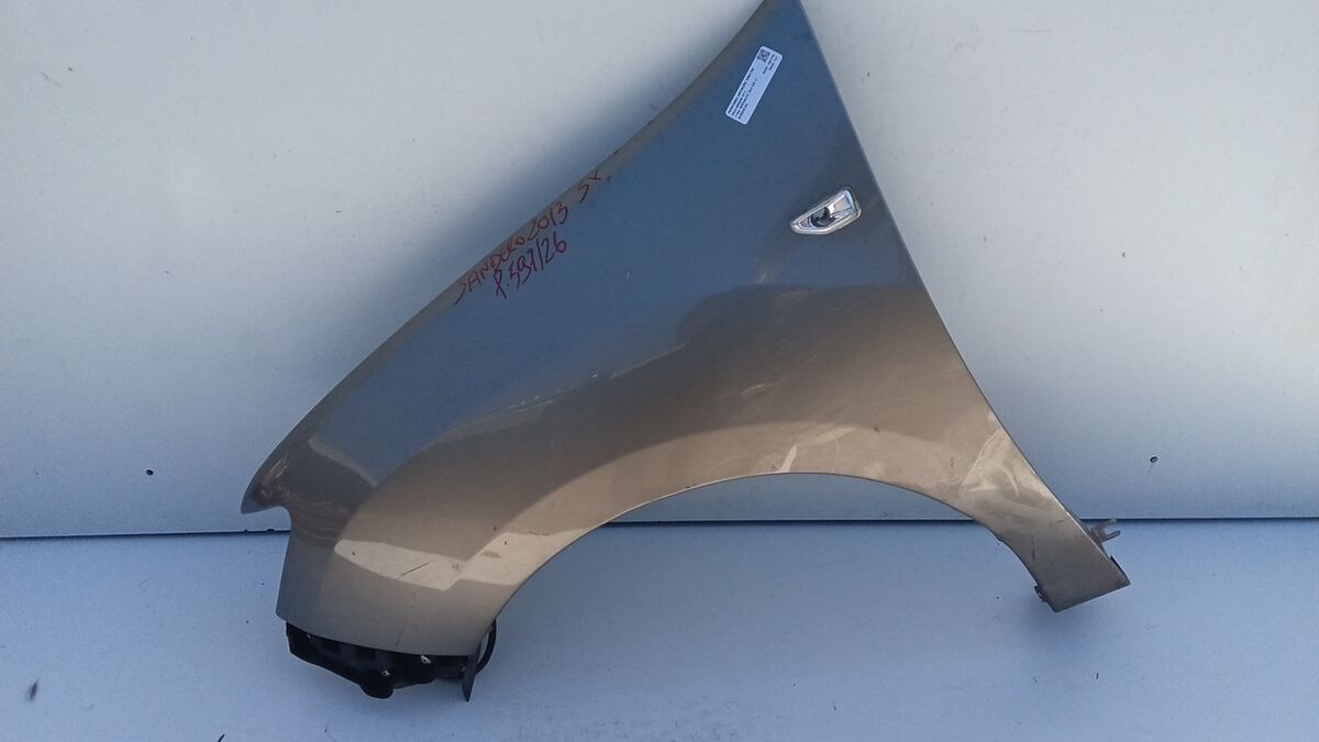 PARAFANGO ANTERIORE SINISTRO DACIA SANDERO 2013 — foto 2