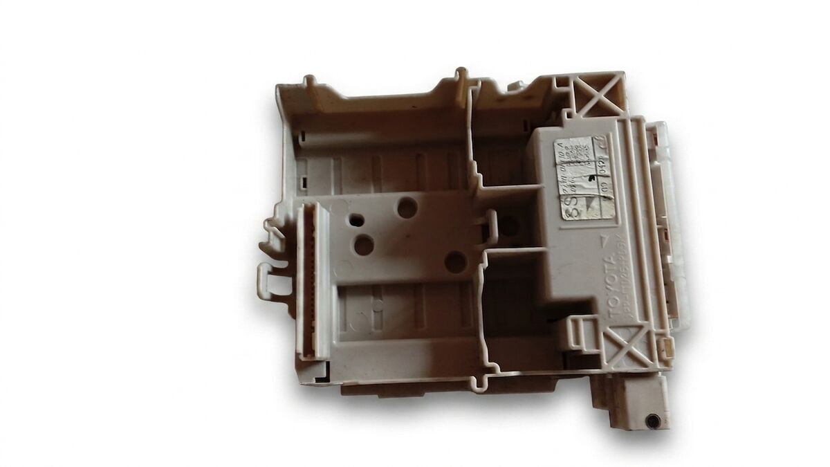 CENTRALINA BODY INTERNO AUTO CITROEN C1 2019 1.0 BENZ. 827300H030 — foto 16
