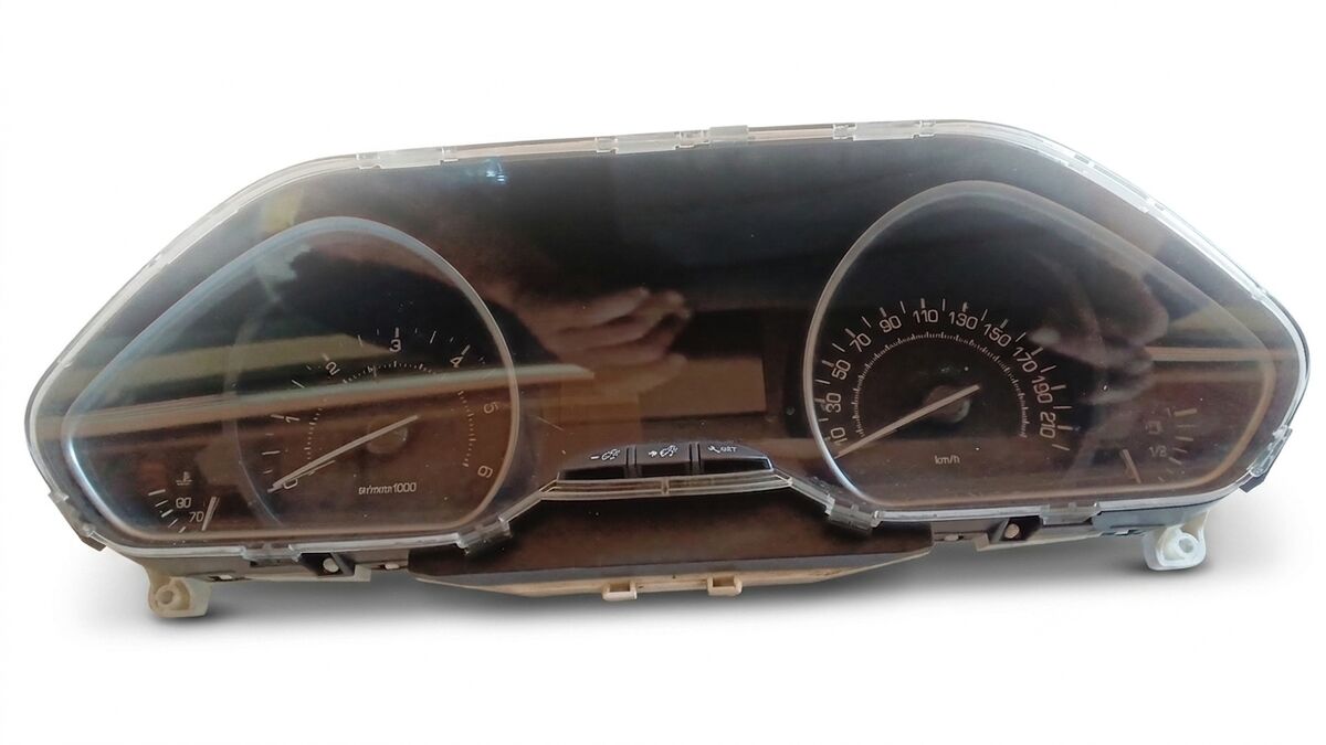 QUADRO STRUMENTI PEUGEOT 208 2016 1.6 HDI 981384898001