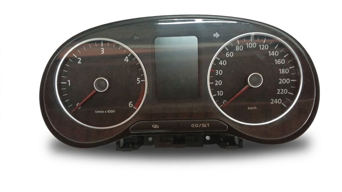 QUADRO STRUMENTI VOLKSWAGEN POLO 2010 1.6 TDI 6R0920861D — foto 4