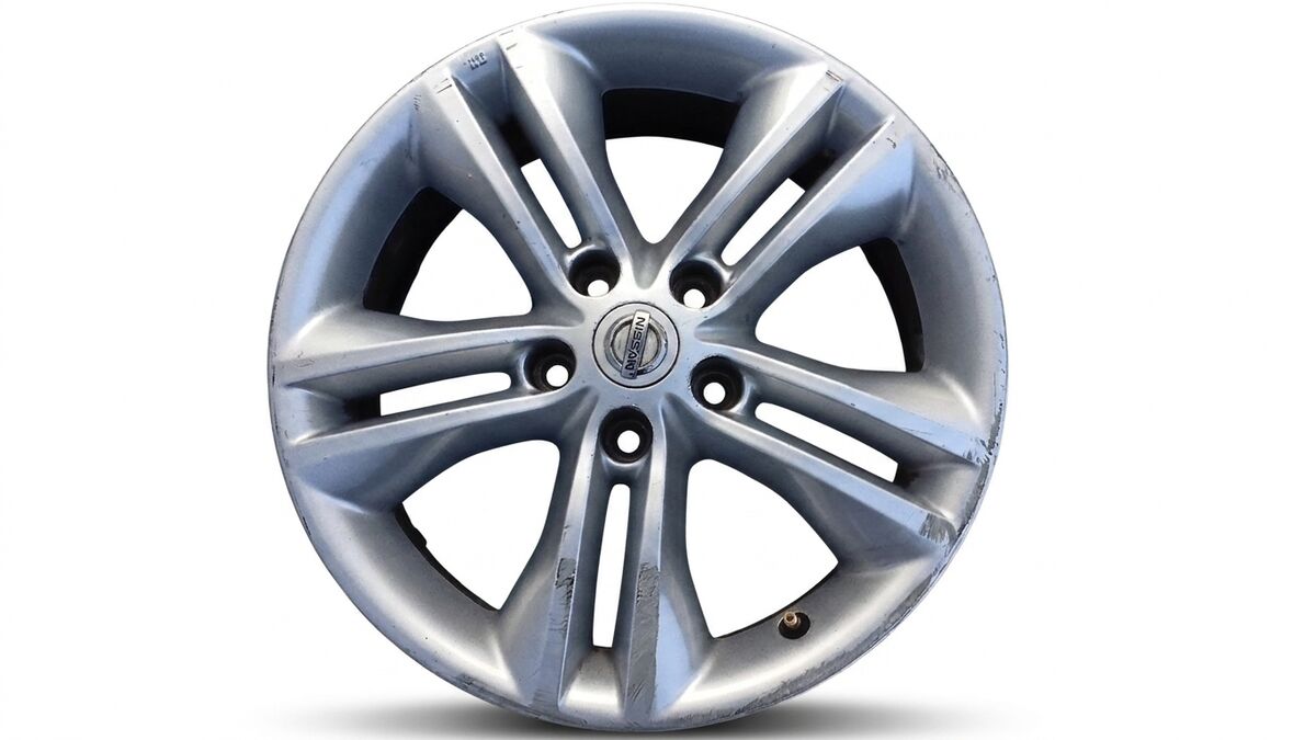 4 CERCHI 17 NISSAN QASHQAI 2010 IN LEGA 5 BUCHI — foto 4