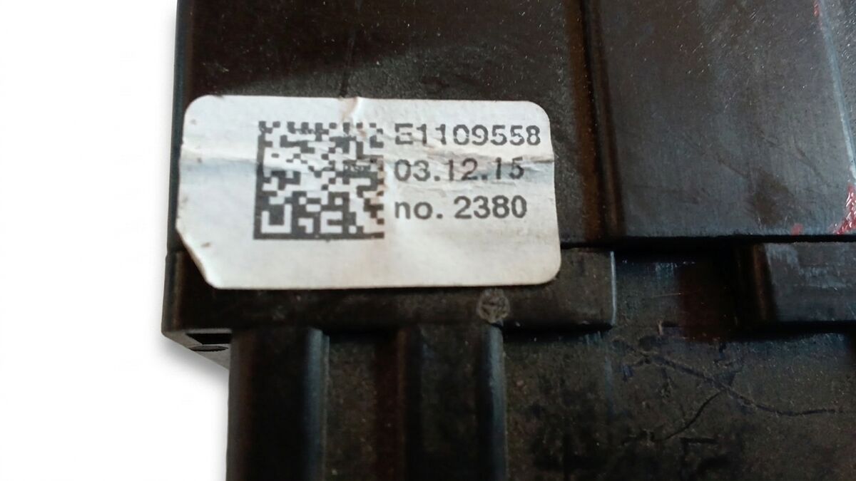 BLOCCO COMANDO VOLANTE LUCI DACIA DUSTER 2016 E1109558 — foto 3