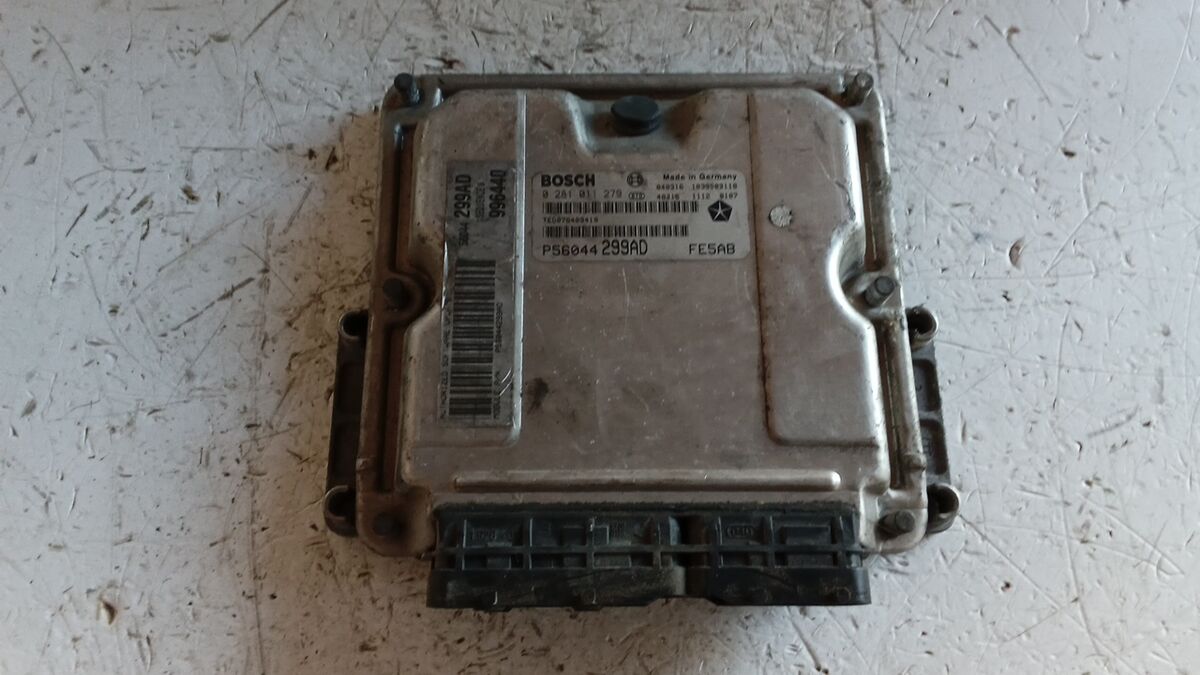 CENTRALINA MOTORE JEEP CHEROKEE 2004 2.5 T.D. 150CV BOSCH 0281011279