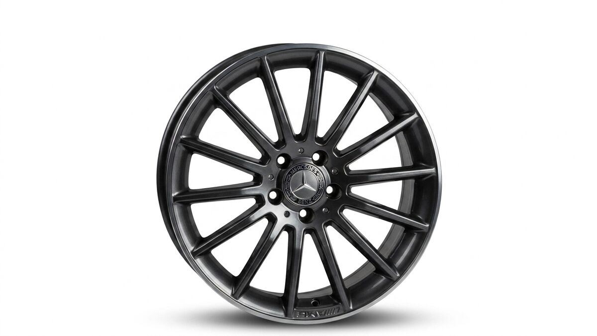 CERCHIO IN LEGA 18 MERCEDES CLA 2015 5 BUCHI