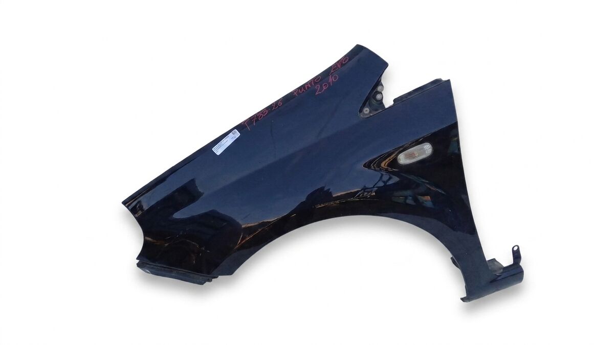 PARAFANGO ANTERIORE SINISTRO FIAT PUNTO EVO 2010 — foto 3