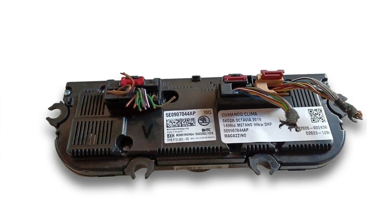 BLOCCO COMANDO CLIMATIZZAZIONE SKODA OCTAVIA 2019 1.5 BENZ/MET 5E0907044AP — foto 2