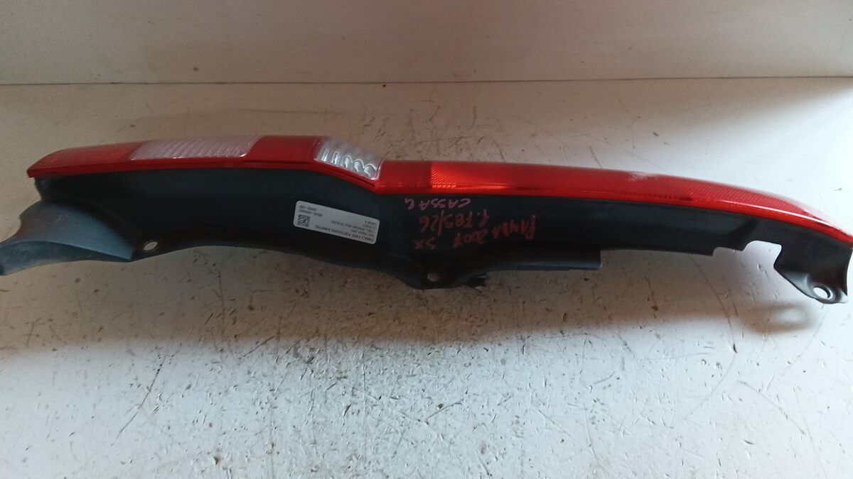 STOP SINISTRO FIAT PANDA 2007 FASCIA NERA 51763007 — foto 3