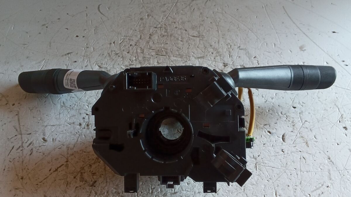 DEVIOLUCI FIAT GRANDE PUNTO 2006 CON COMANDI — foto 2