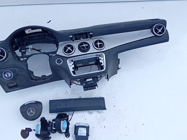 KIT AIRBAG CON CRUSCOTTO MERCEDES CLA 2015 1.5 D — foto 2