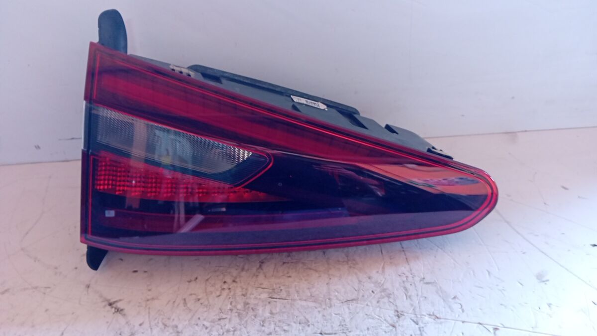 FANALE POSTERIORE PARTE INTERNA ALFA ROMEO STELVIO 00505531790
