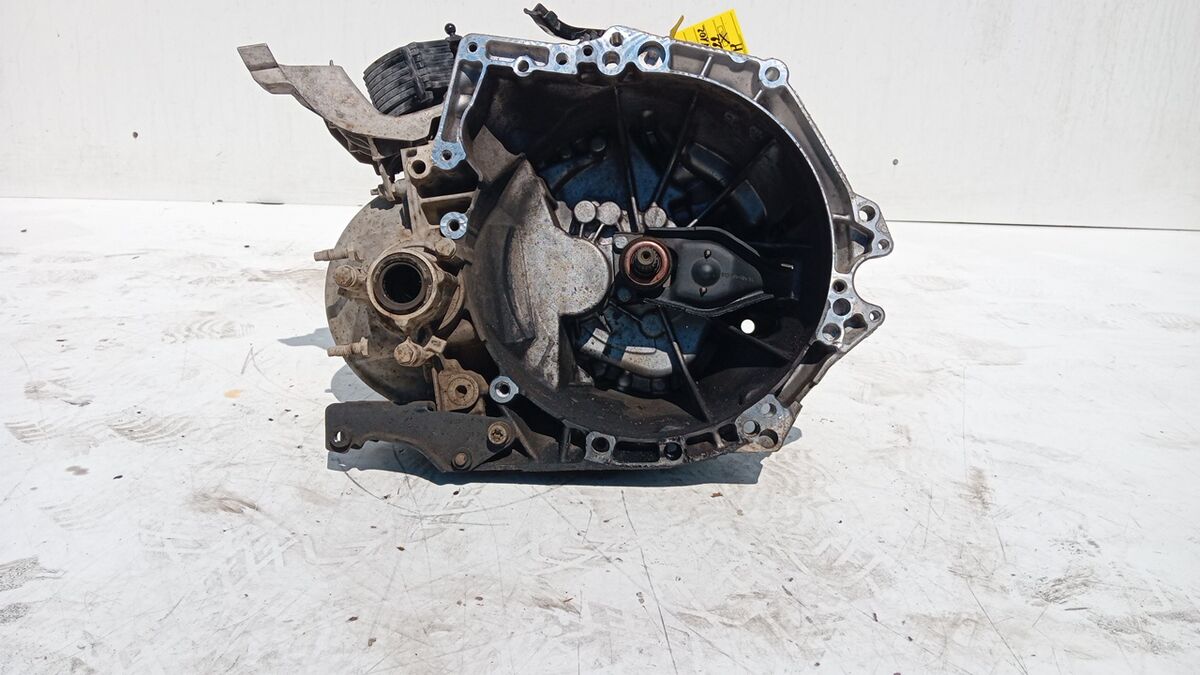 CAMBIO CITROEN C3 2022 1.5 HDI 102CV 6 MARCE (YH01)