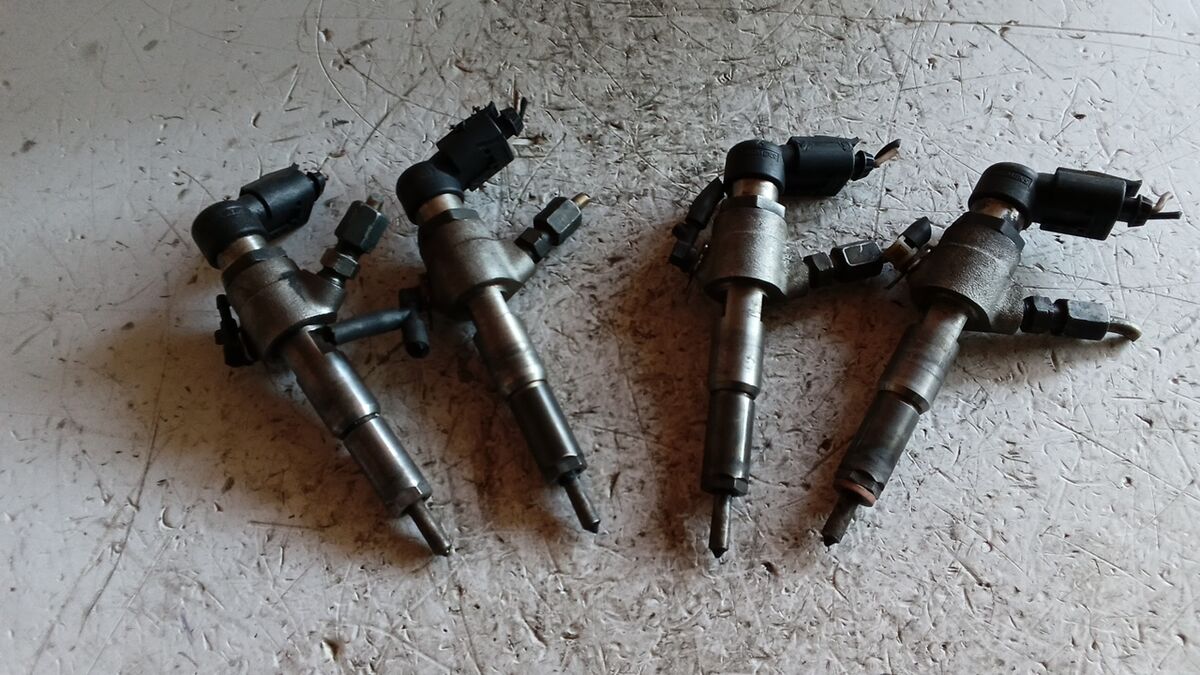 4 INIETTORI CITROEN C3 2004 1.4 HDI SIEMENS 9655304880