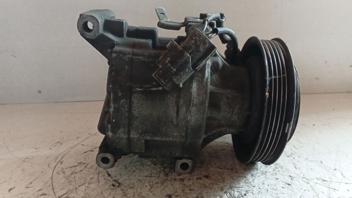 COMPRESSORE A/C TOYOTA YARIS 2005 1.4 T.D. — foto 3