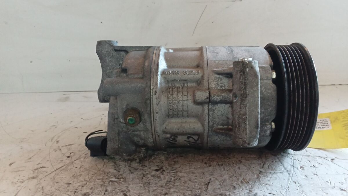 COMPRESSORE A/C SKODA OCTAVIA 2019 1.5 BENZ/MET 5Q0816803L — foto 3