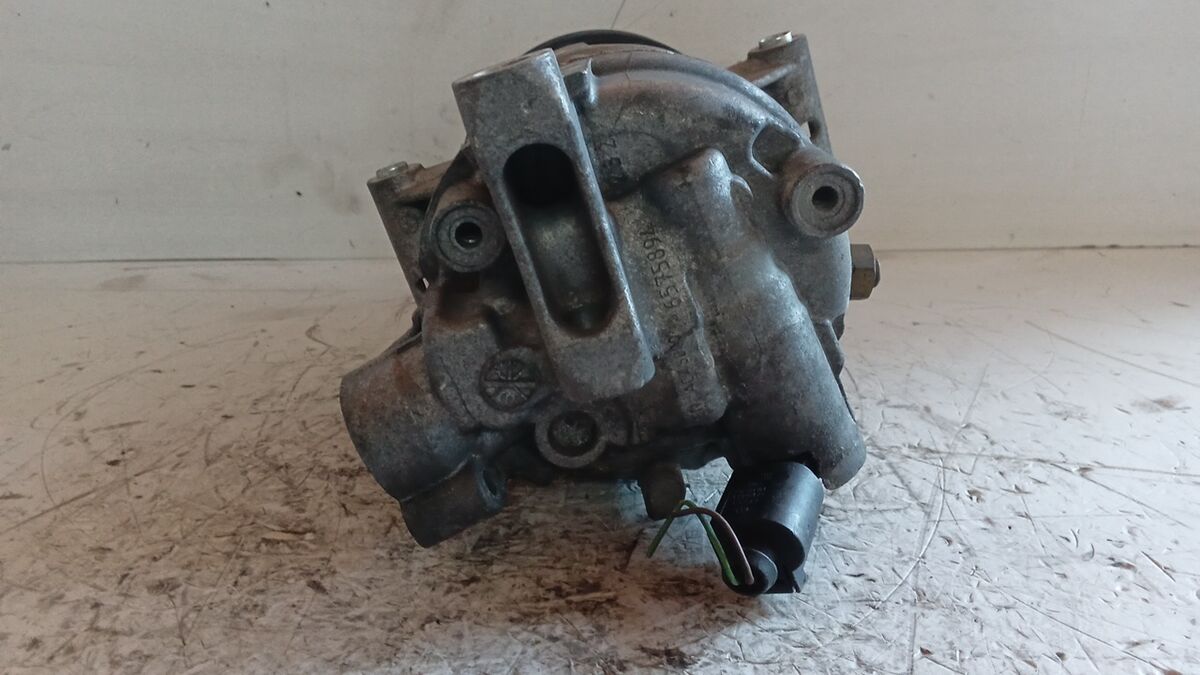 COMPRESSORE A/C SKODA OCTAVIA 2019 1.5 BENZ/MET 5Q0816803L — foto 4