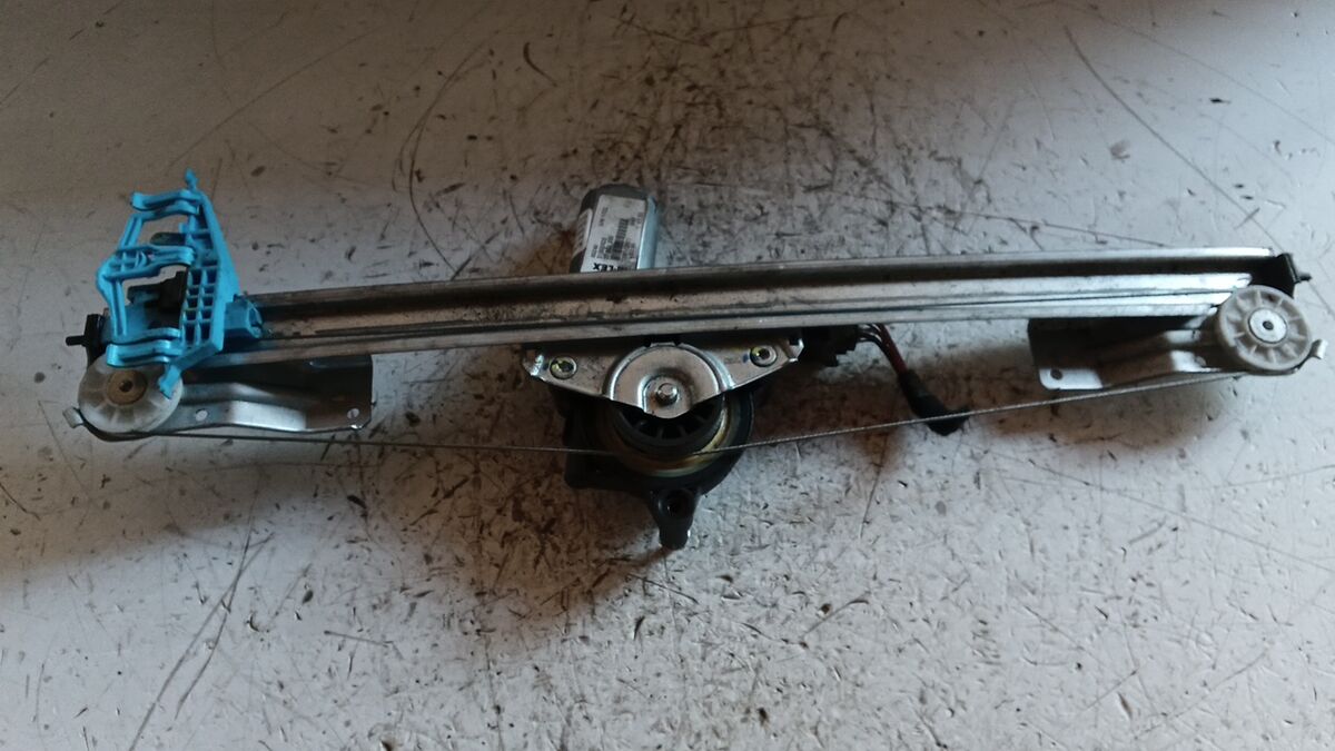 ALZACRISTALLO POSTERIORE SINISTRO FIAT DOBLO' 2021 6 PIN 51906920 — foto 3