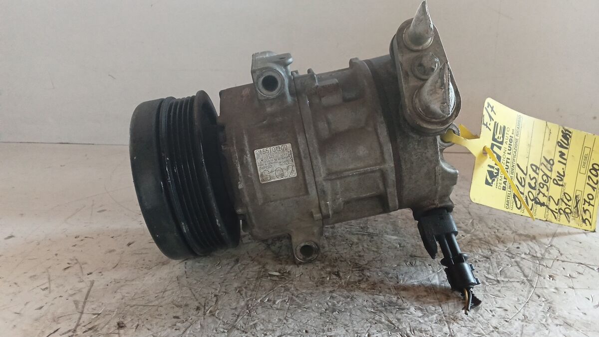COMPRESSORE A/C OPEL CORSA 2010 1.2 BENZ. PULEGGIA IN PLASTICA 55701200