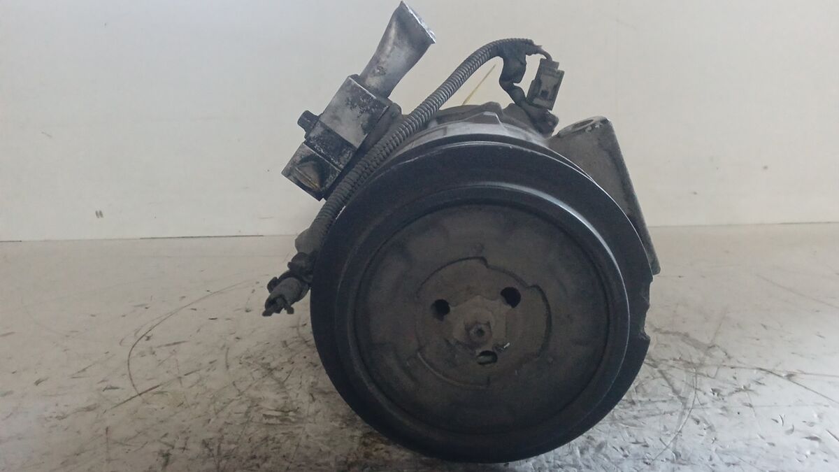 COMPRESSORE A/C FIAT GRANDE PUNTO 2009 1.3 MULTIJET PULEGGIA IN PLASTICA 55703917 — foto 2