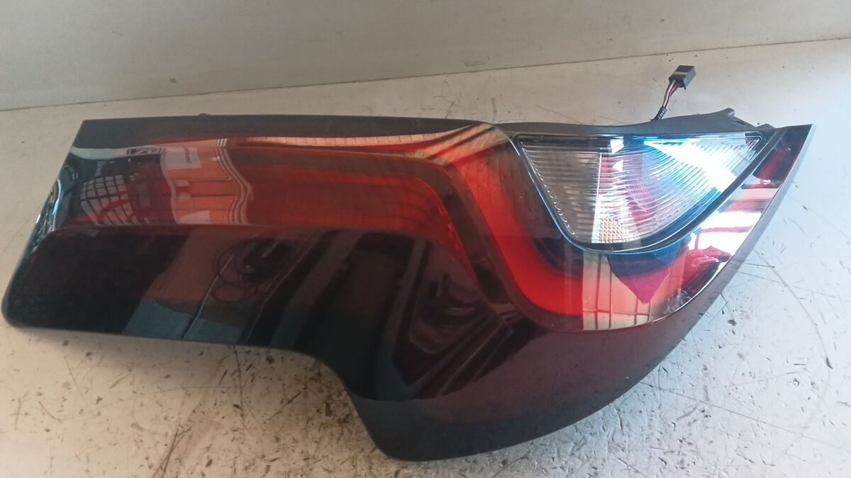 STOP SINISTRO TOYOTA AYGO' X 2023 — foto 2