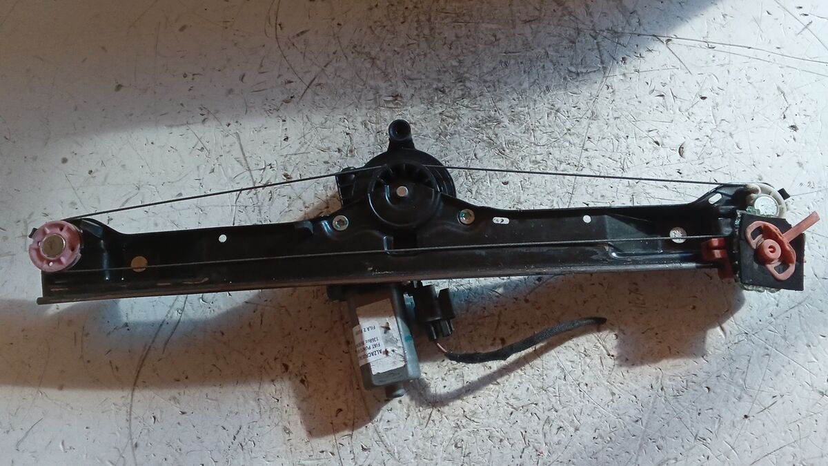 ALZACRISTALLO ANTERIORE DESTRO FIAT PUNTO EVO 2012 2 PIN — foto 2