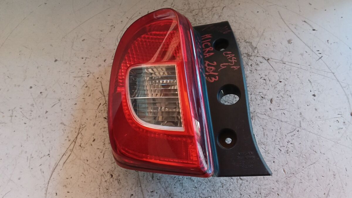 STOP SINISTRO NISSAN MICRA 2013