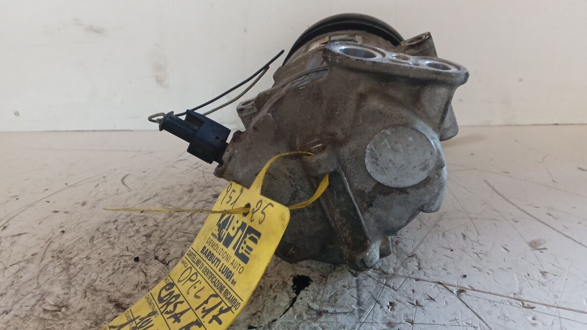 COMPRESSORE A/C OPEL CORSA E 2015 1.2 BENZ. 55701200 — foto 4