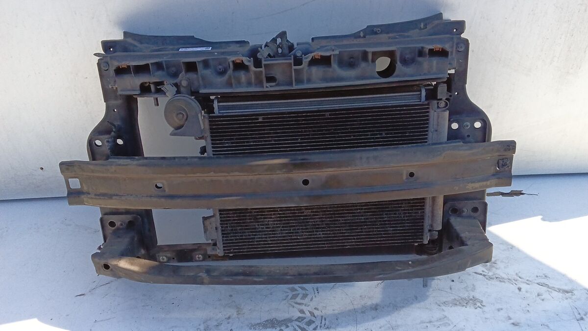 RIVESTIMENTO ANTERIORE INTERNO COMPLETO DI RADIATORI FORD KA 2010 1.3 TDCI 75CV