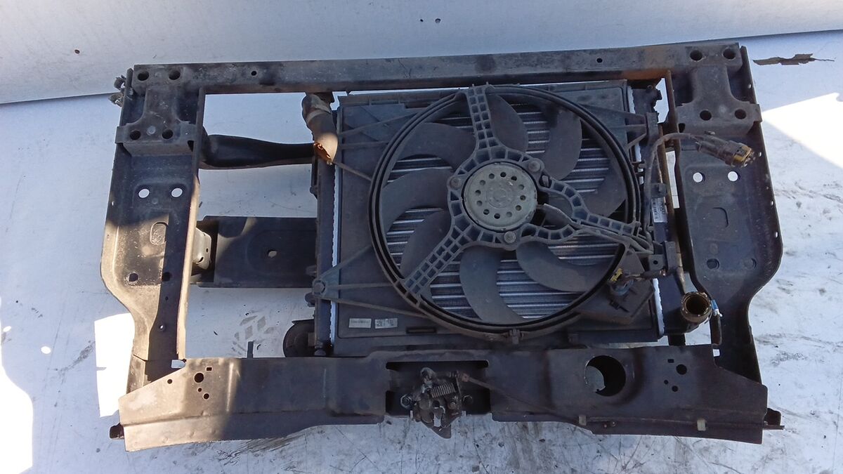 RIVESTIMENTO ANTERIORE INTERNO COMPLETO DI RADIATORI FORD KA 2010 1.3 TDCI 75CV — foto 2