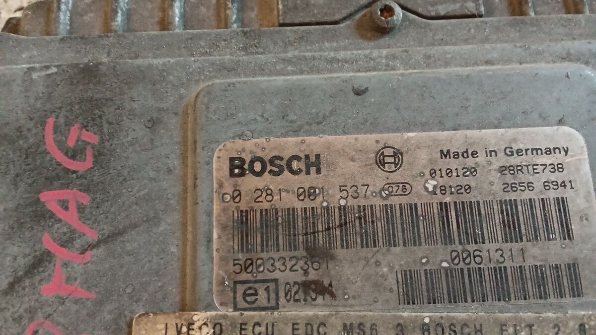 CENTRALINA MOTORE DAILY 50C13 2001 2.8 T.D. BOSCH 0281001537 — foto 3